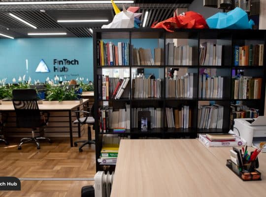 Coworking spaces at Fintech Hub - 2