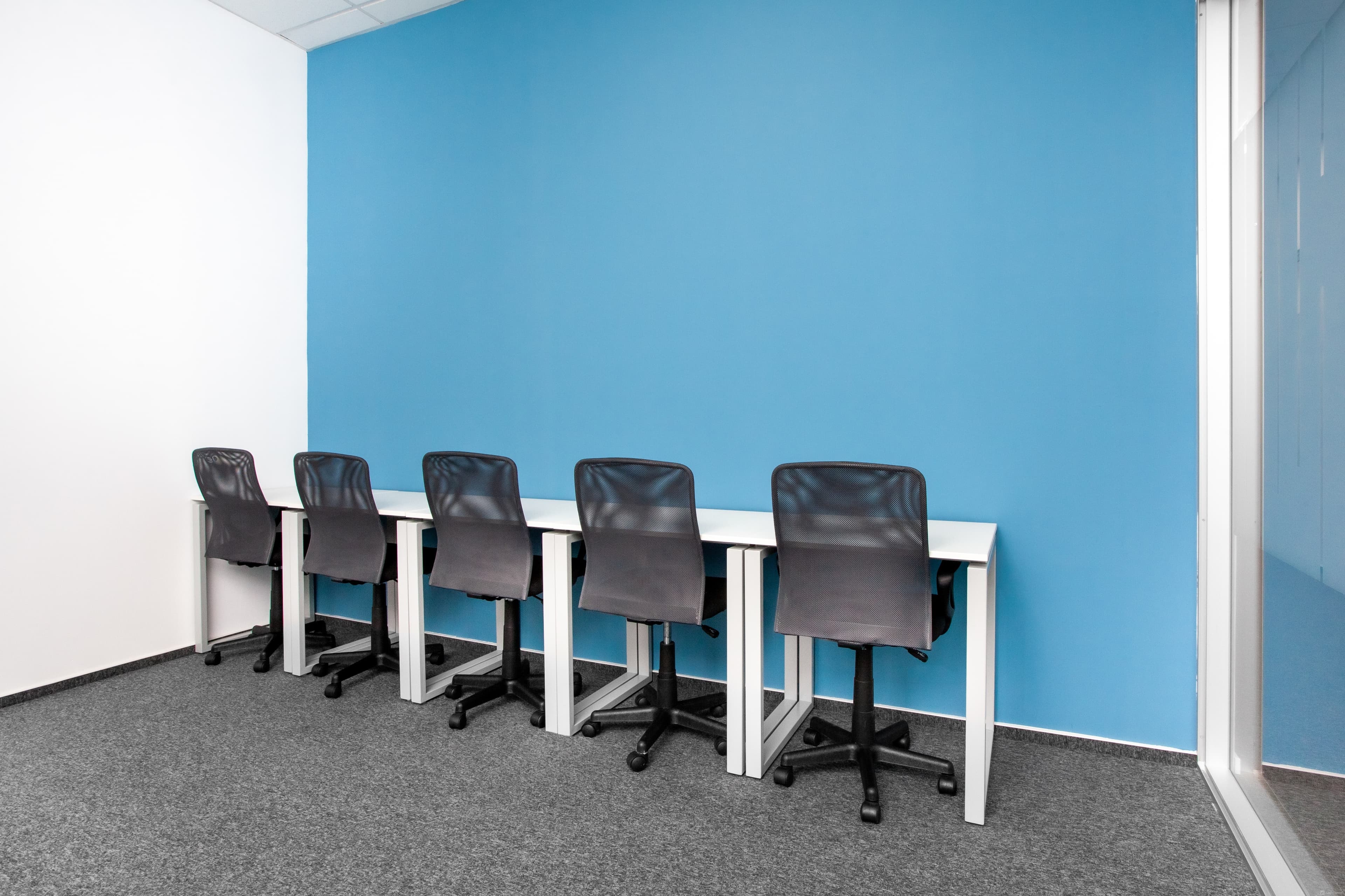 Regus Anchor Centre Dedicated Desk - 3