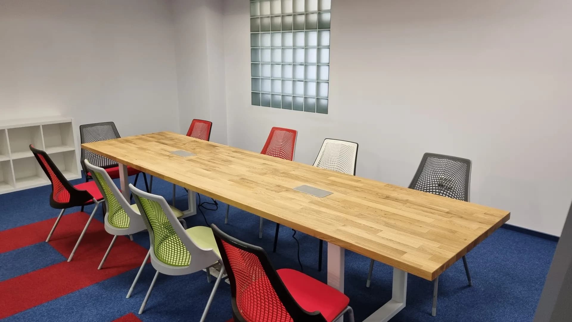 "Grădina Zmeilor" Meeting Room