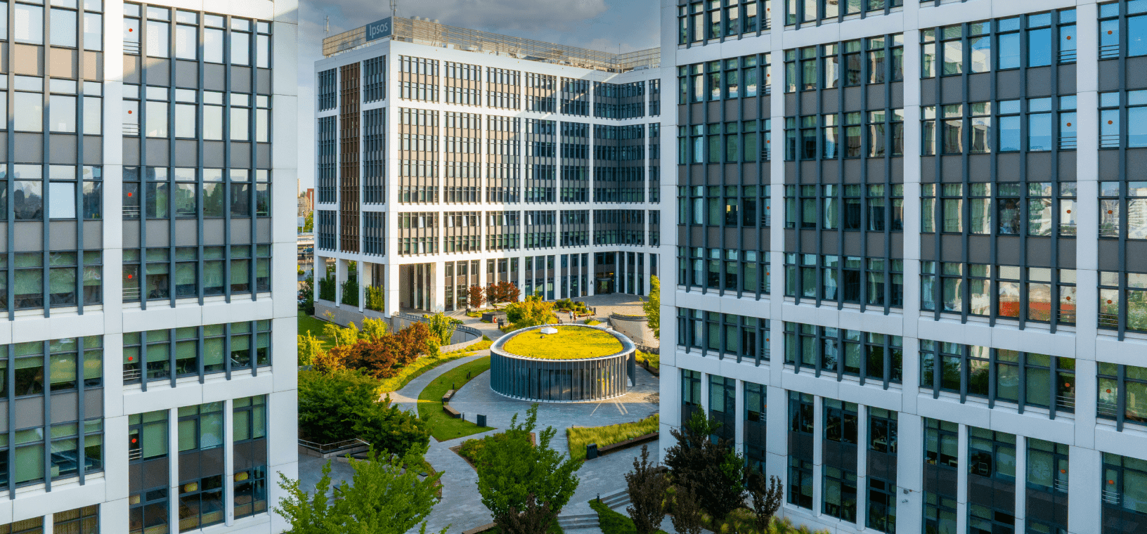 Regus Business Garden Dedicated Desk