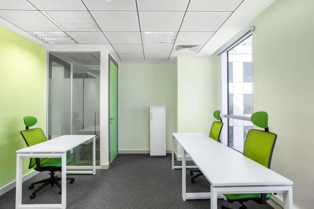 Private office 3 people