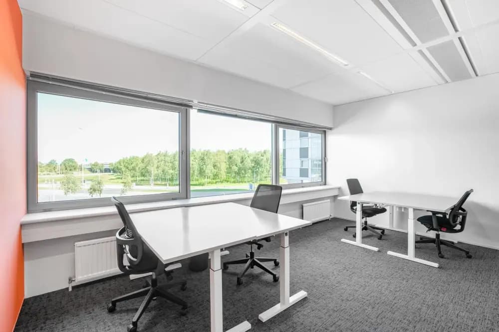 Private office 4 people