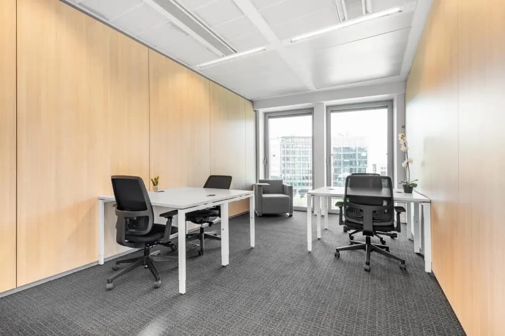 Private office 4 people