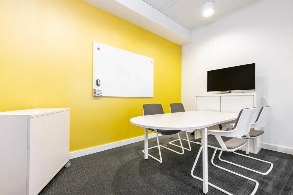 Meeting room MR-16