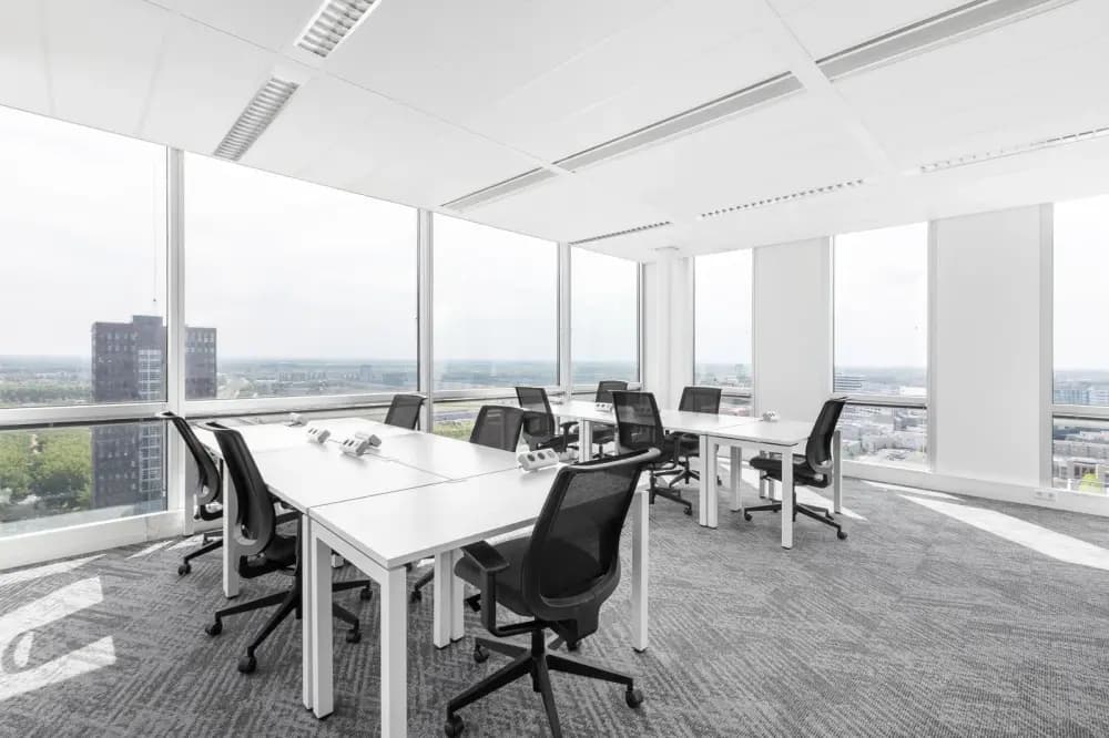 Private office 10 people