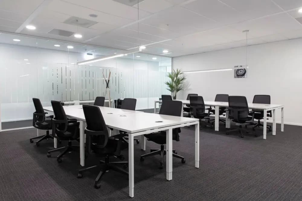 Private office 16 people