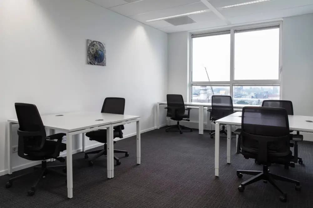 Private office 6 people