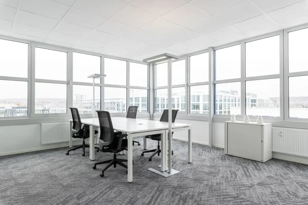 Private office 4 people
