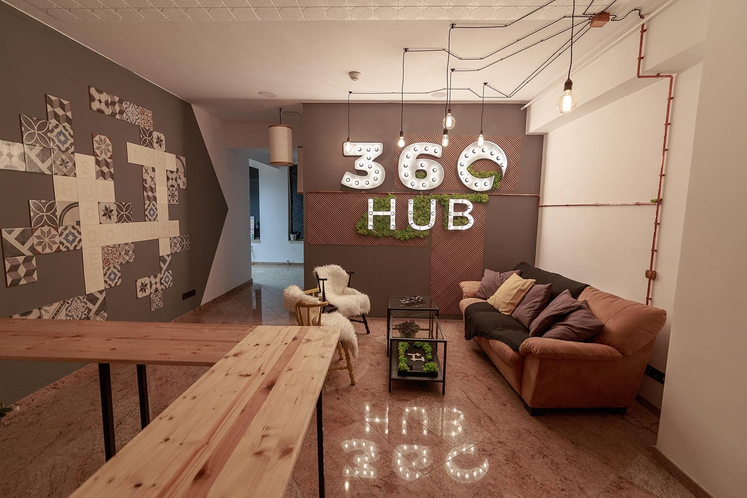 360HUB Hot Desk (Day Pass)