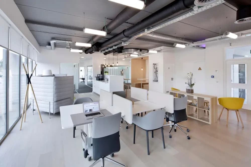 Coworking desk