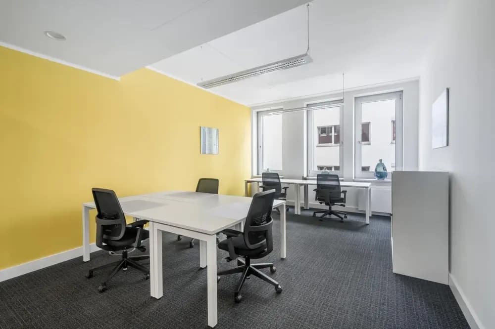 Private office 5 people