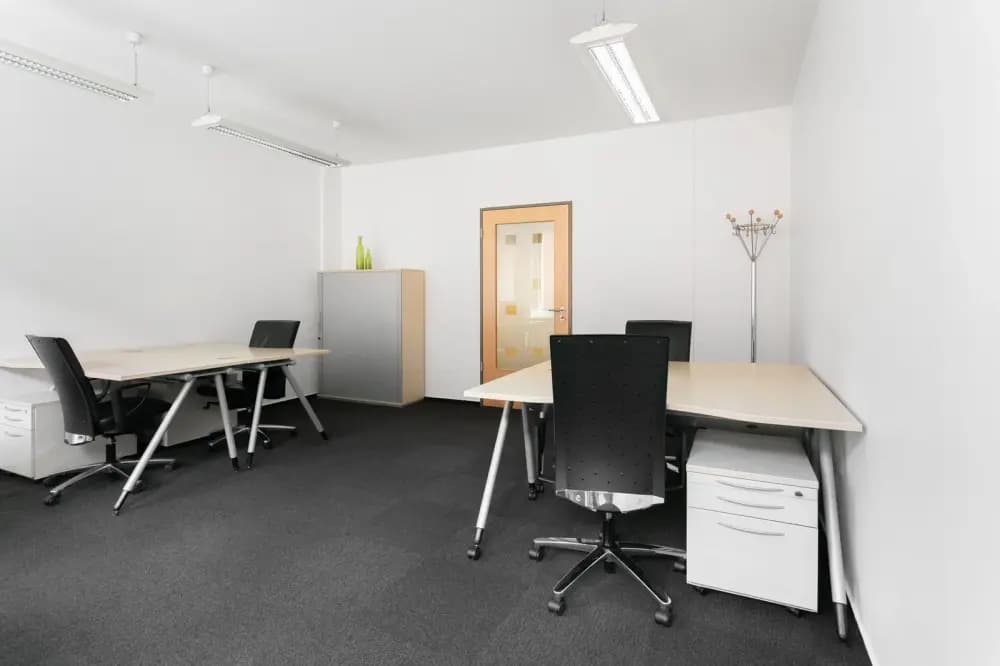 Private office 4 people