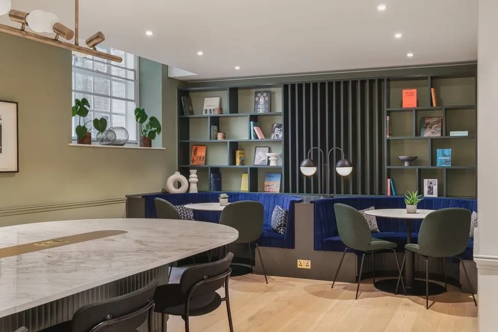 Open-space desk