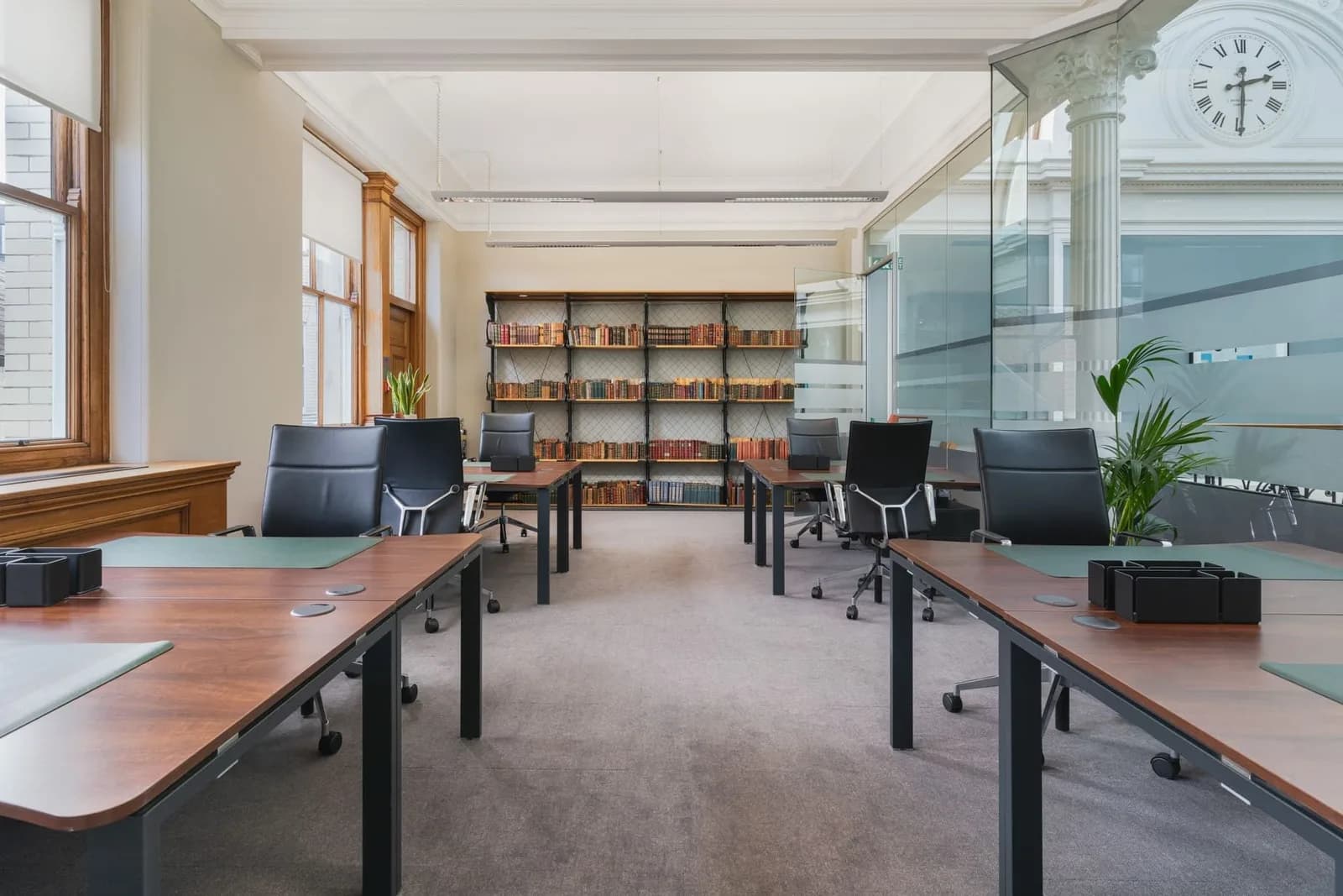 Open-space desk