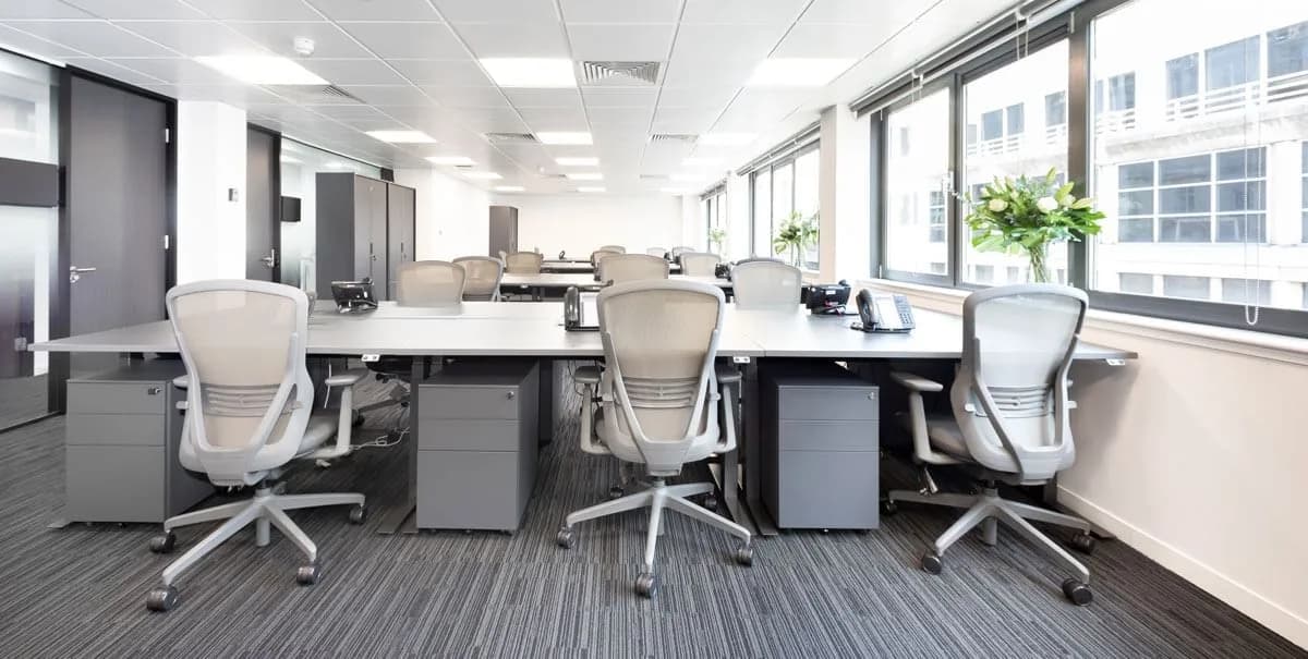 Open-space desk