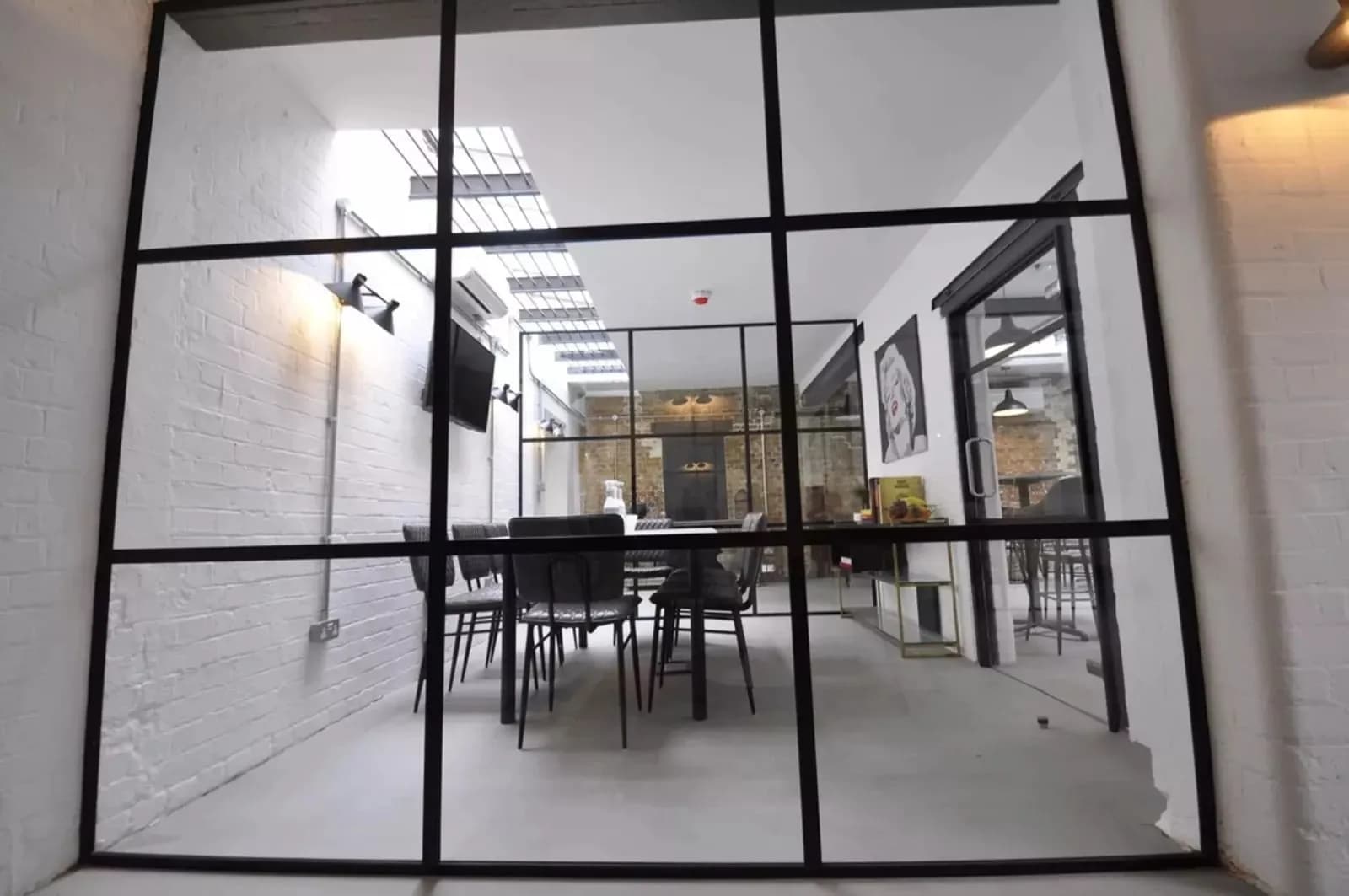 Open-space desk