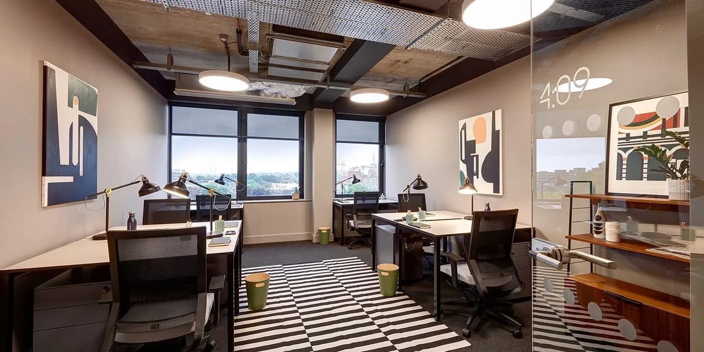Private office (price per desk)