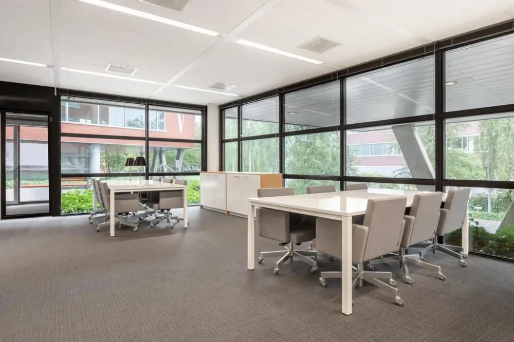 Private office 12 people