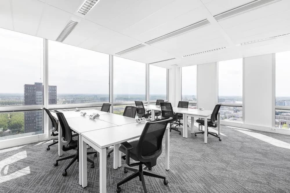 Private office 10 people