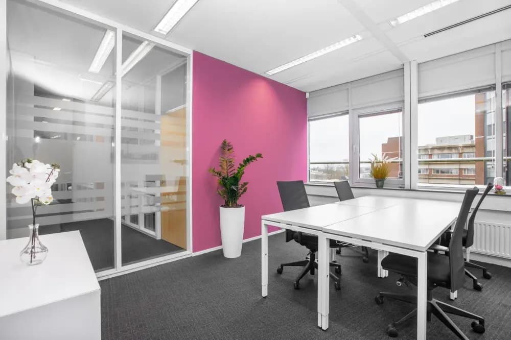 Private office 6 people