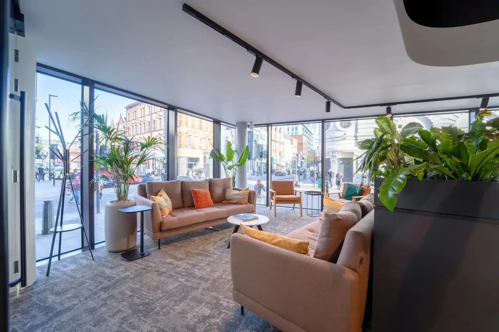 Private office (price per desk)