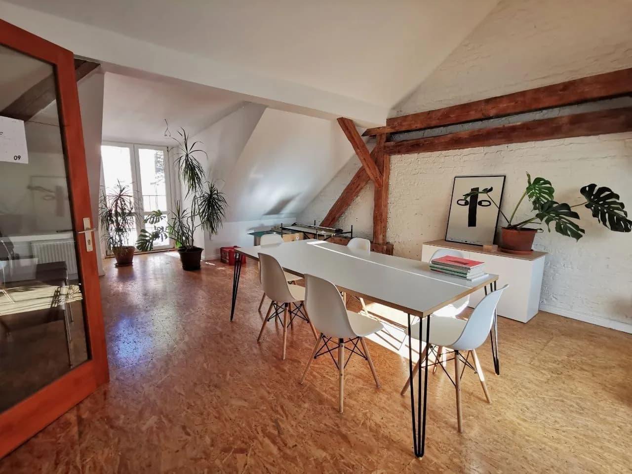 Open-space desk