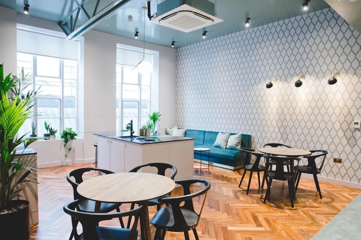 Private office (price per desk)
