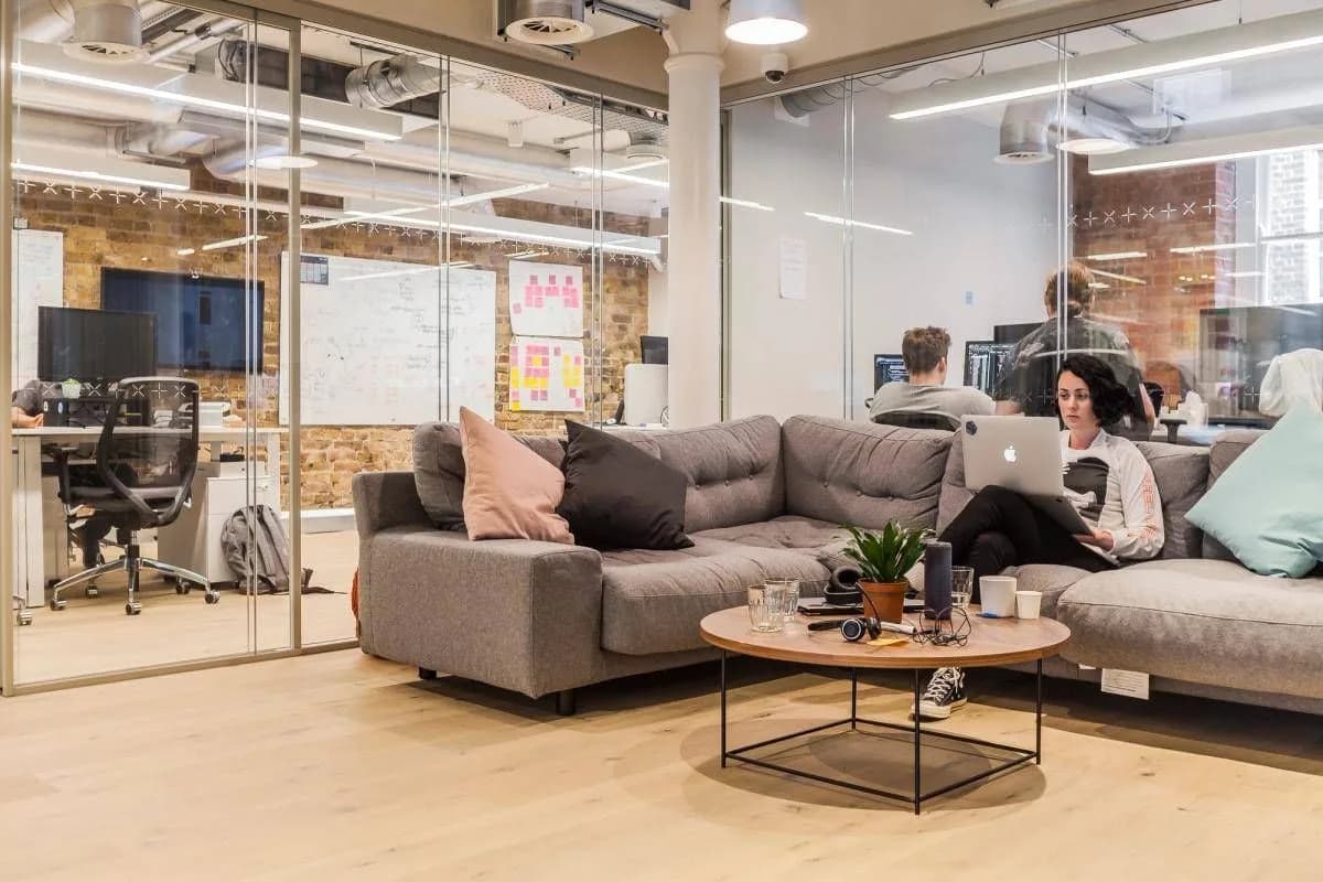 Private office (price per desk)