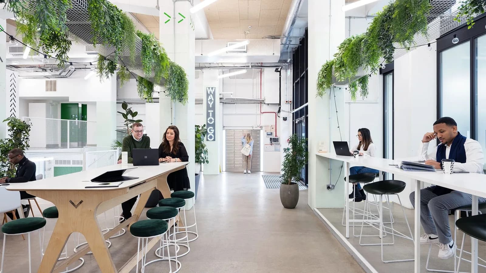 Open-space desk