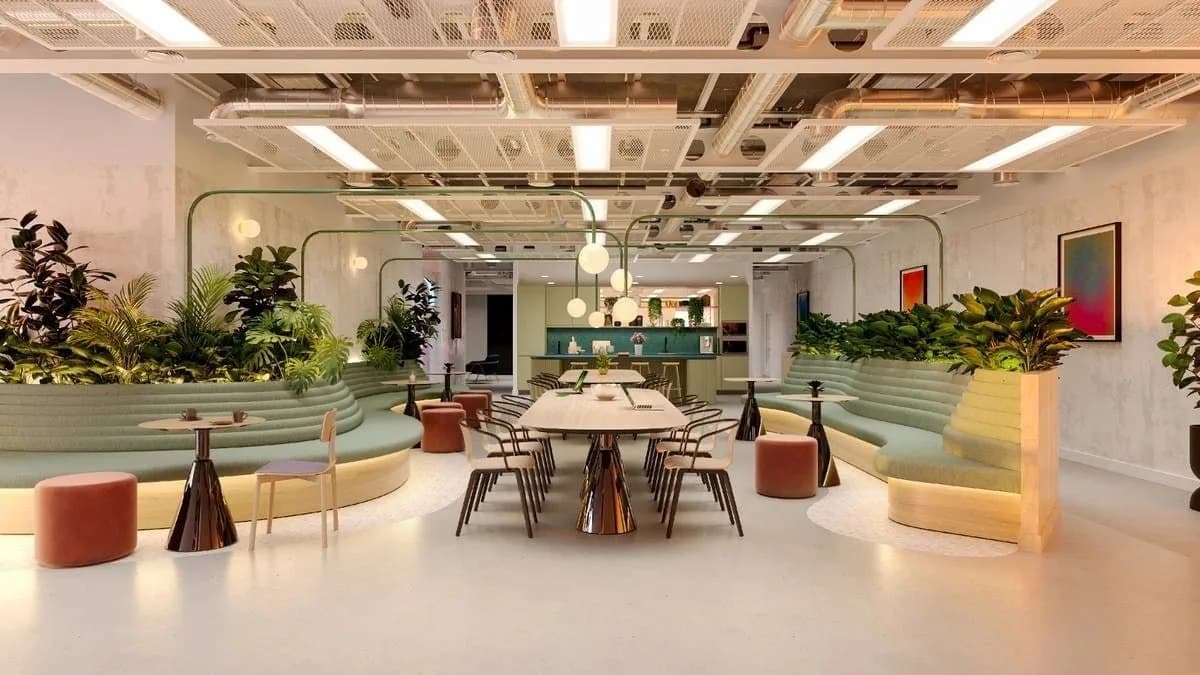 Open-space desk