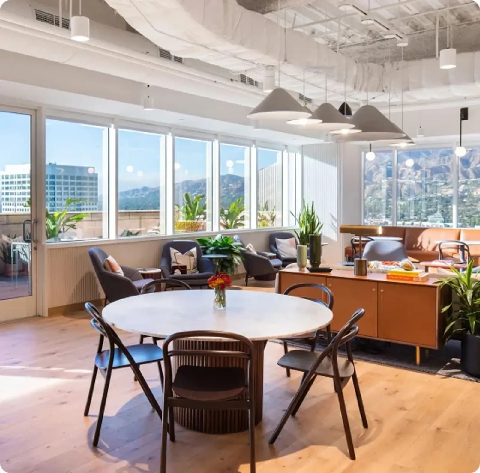 Open-space desk