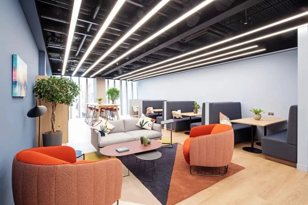 Open-space desk