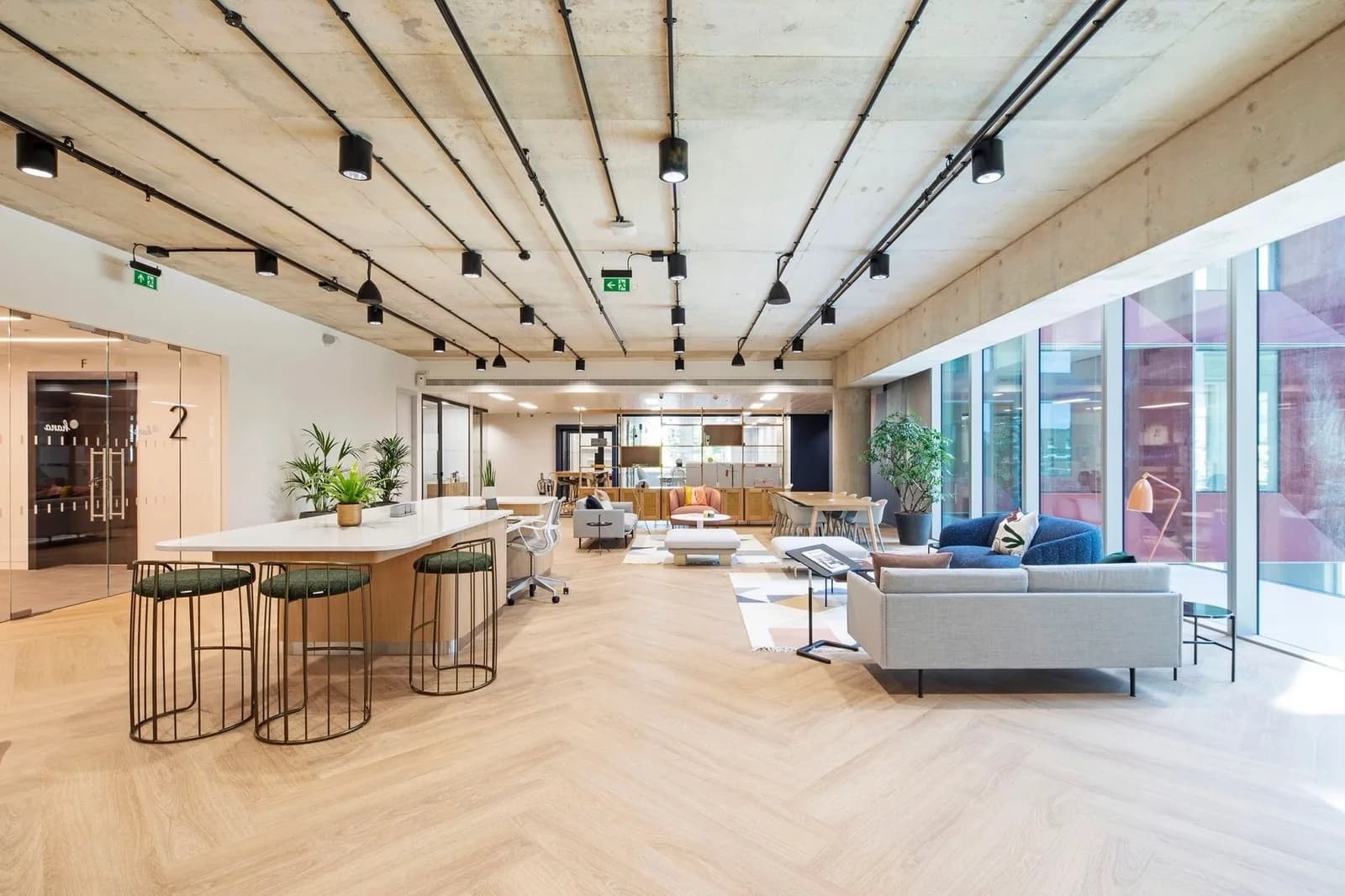 Open-space desk
