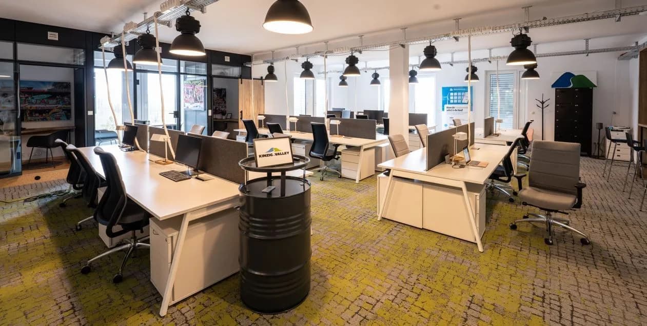 Private office (price per desk)