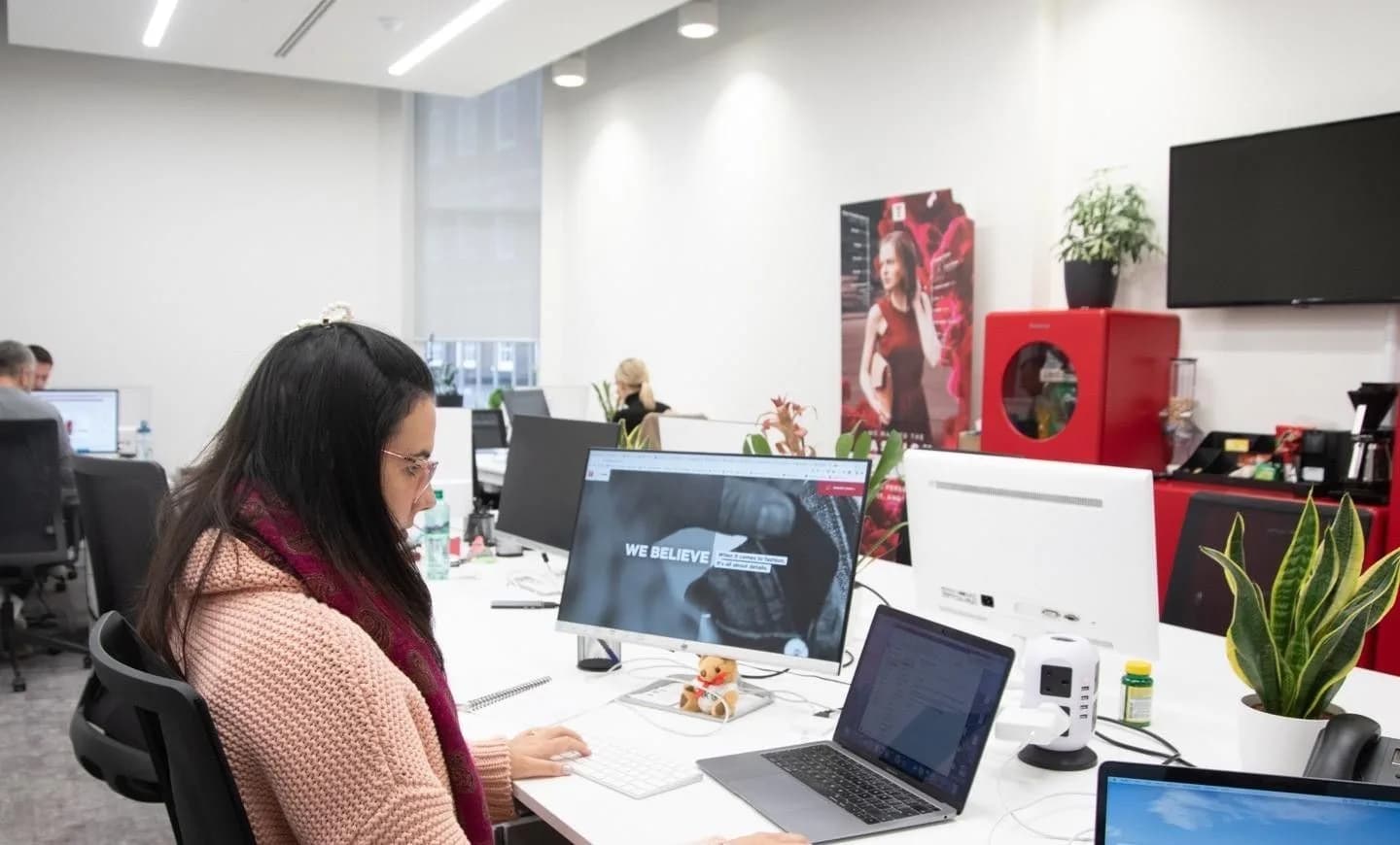 Open-space desk