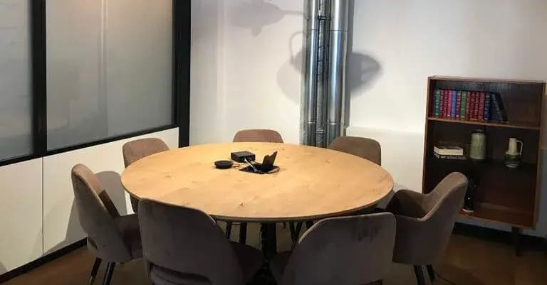 Meeting Room M32