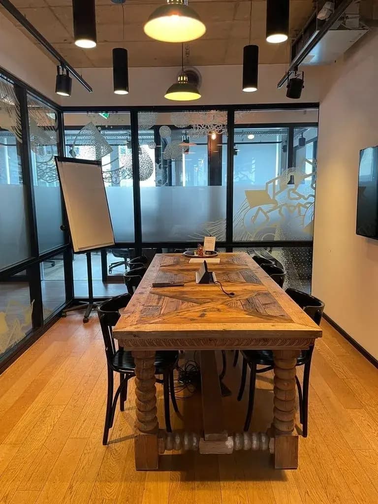 Meeting Room M2