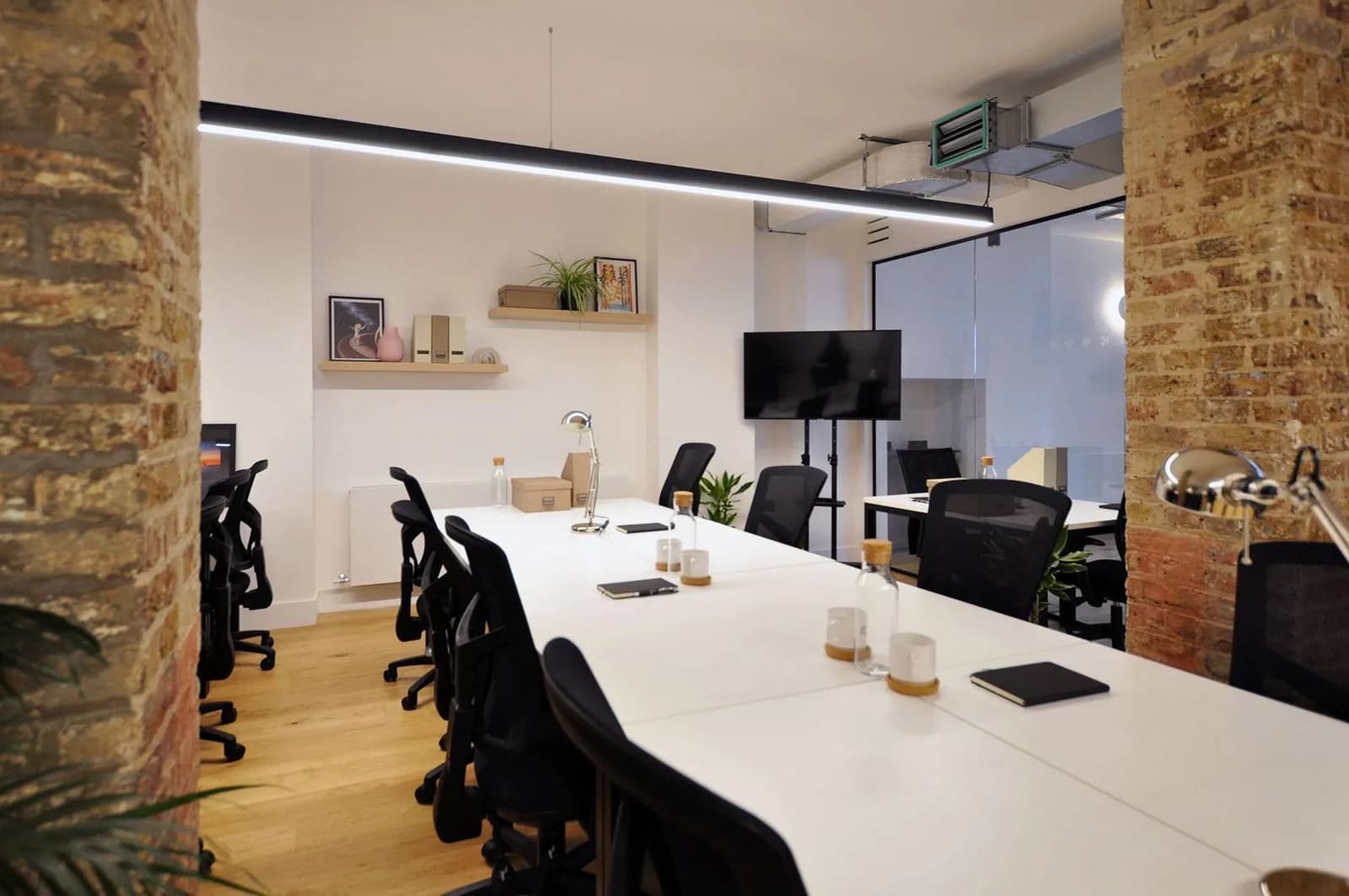 Open-space desk