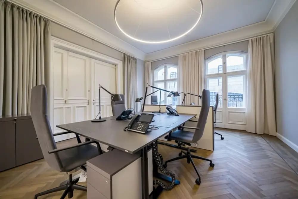 Private Office 4