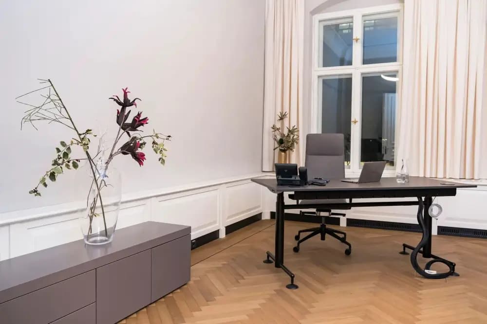 Besprechungsraum Dr Carl Mampe