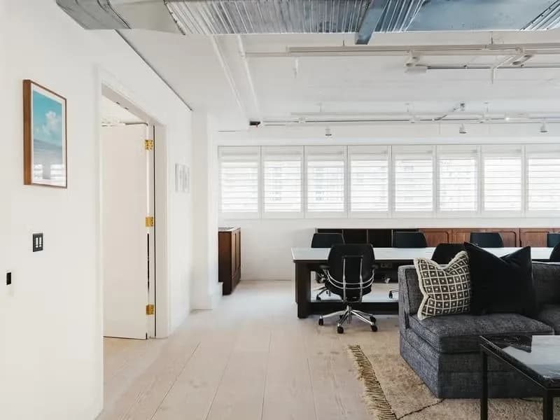 Private office (price per desk)