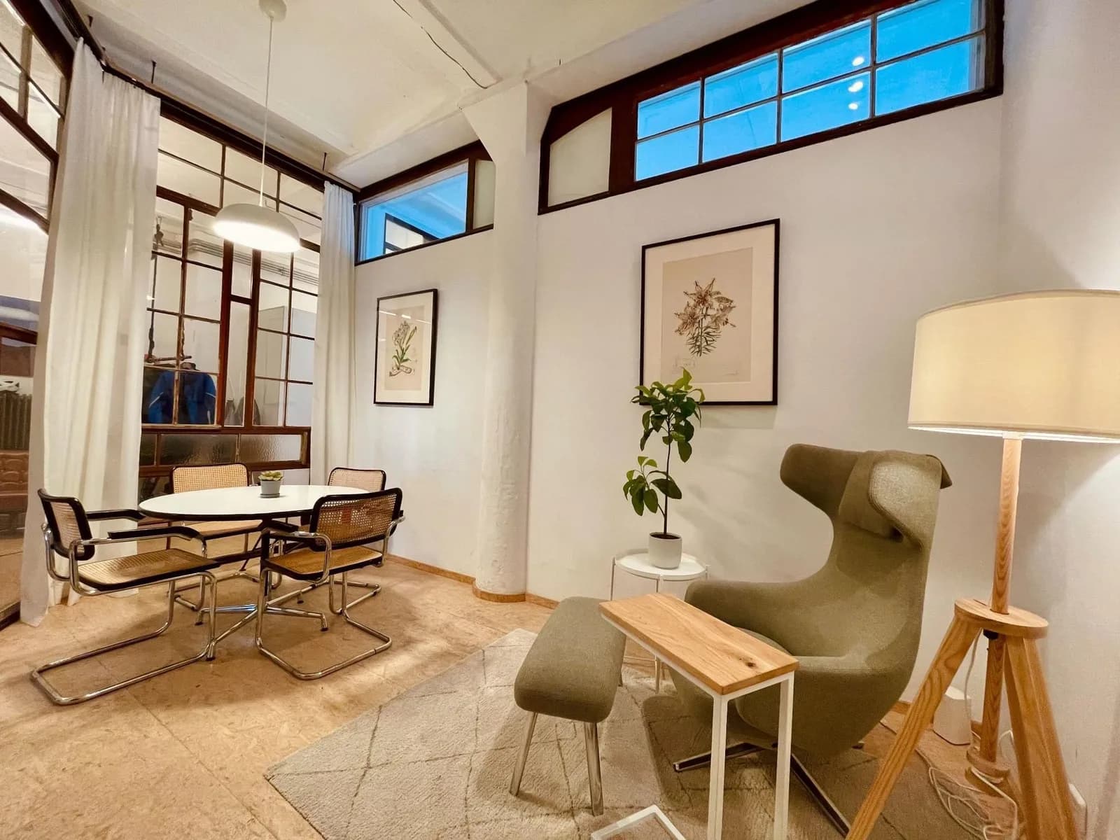 Open-space desk