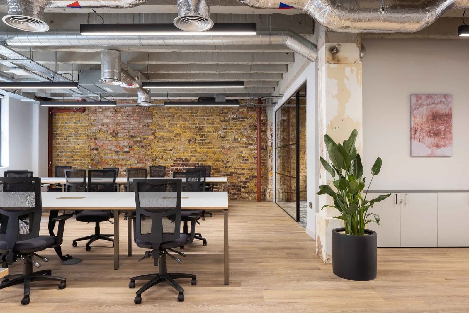 Private office (price per desk)