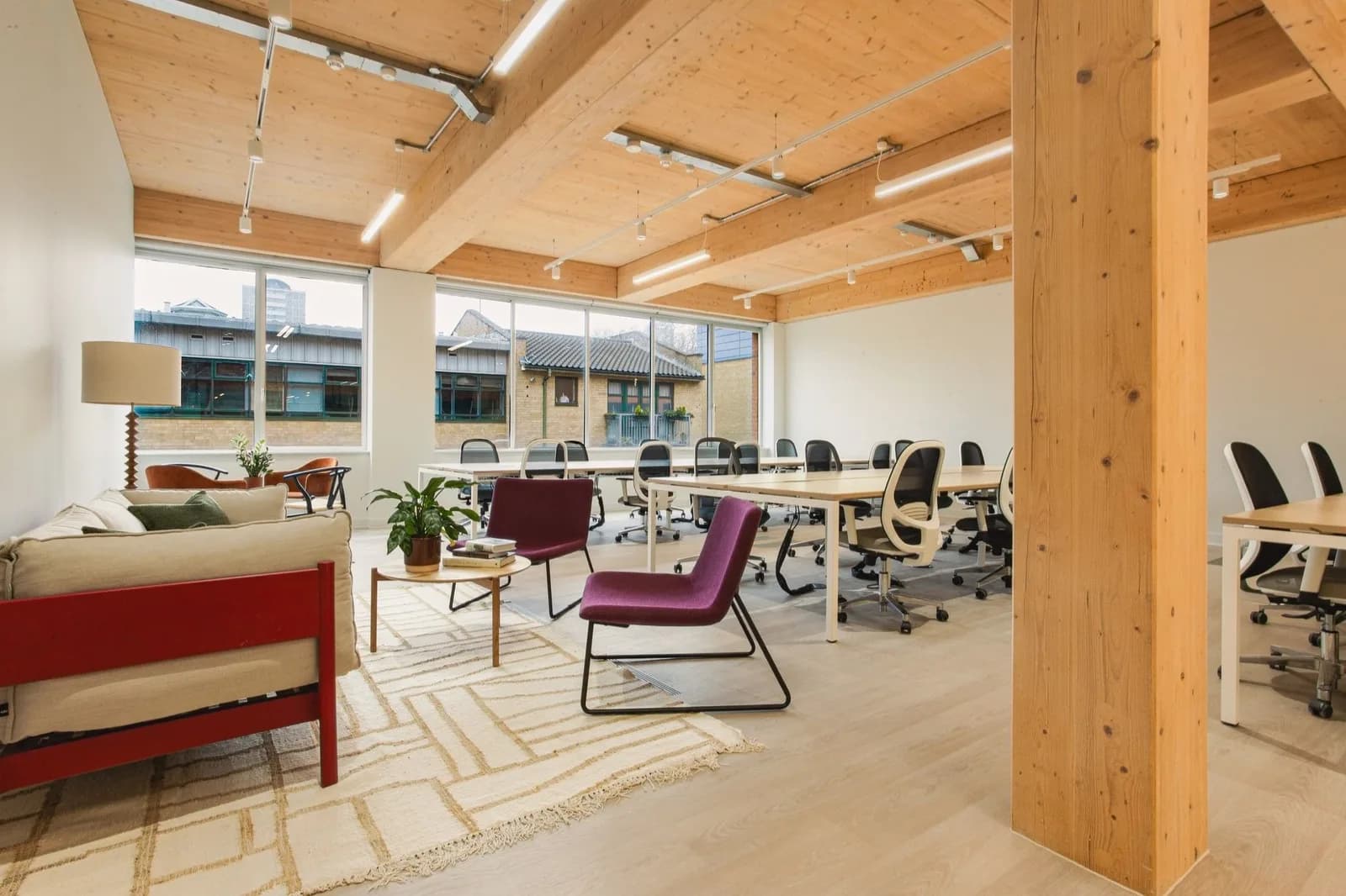 Private office (price per desk)