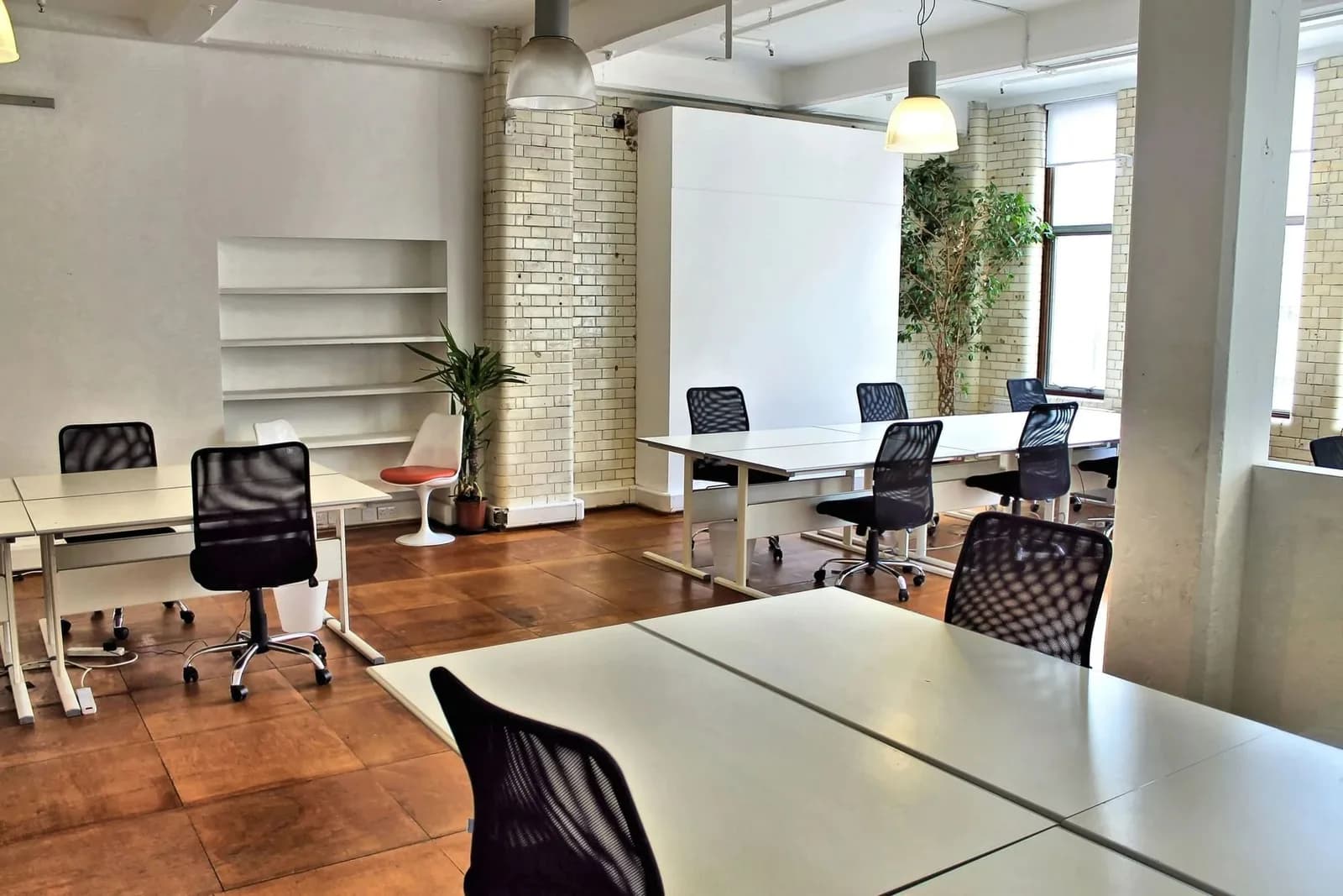 Private office (price per desk)