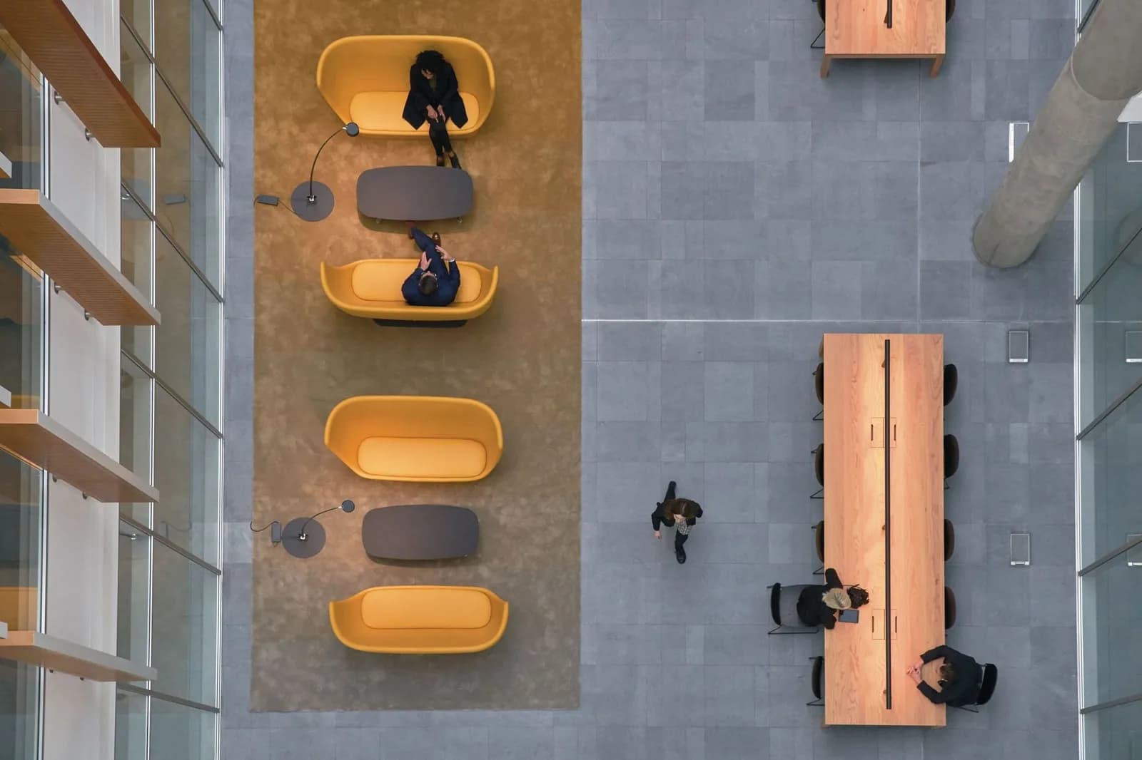 Open-space desk