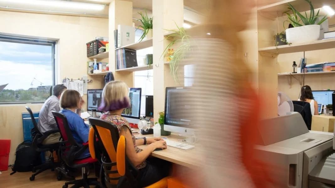 Open-space desk