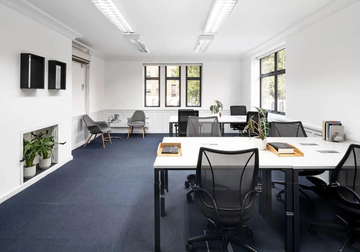 Open-space desk