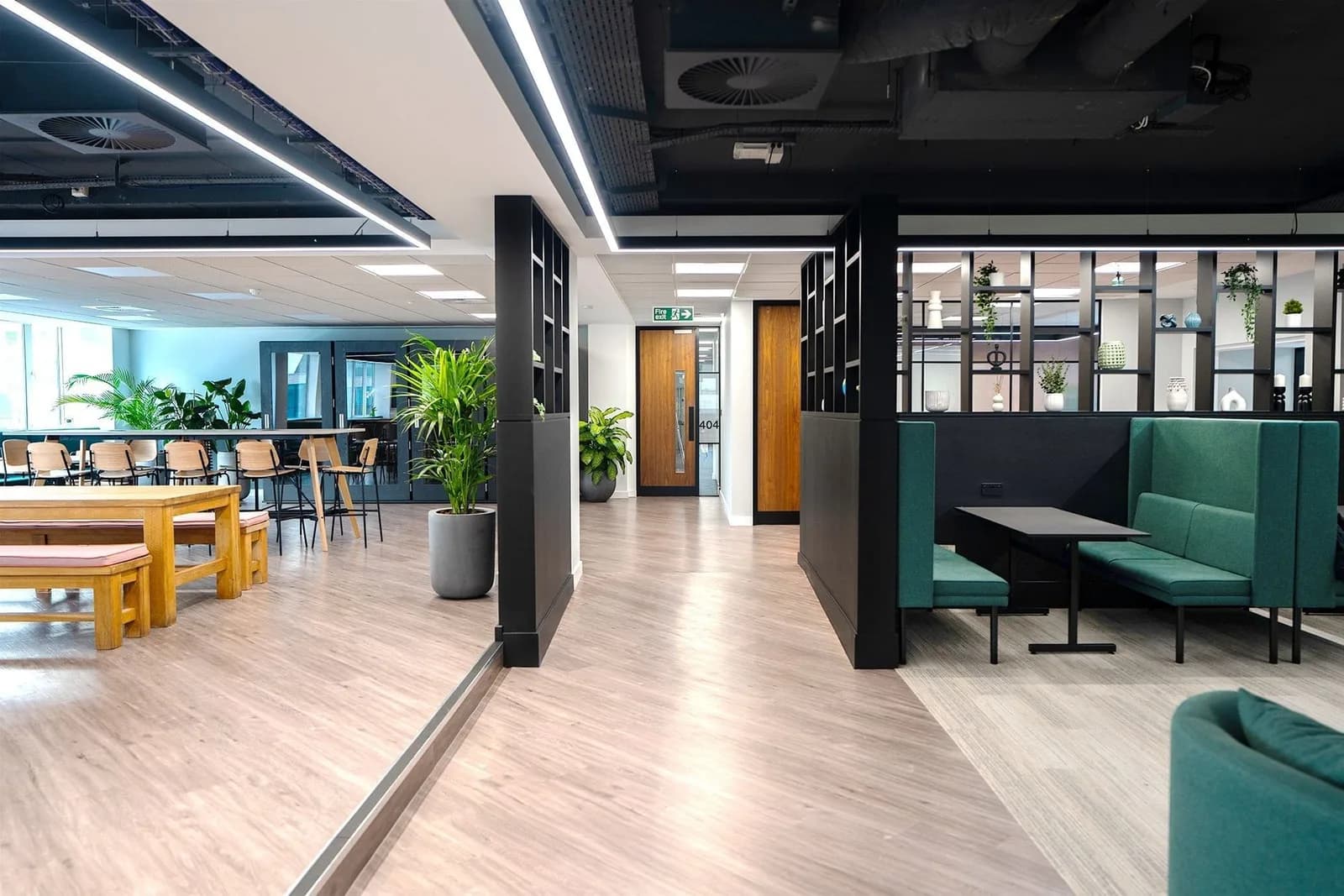 Open-space desk