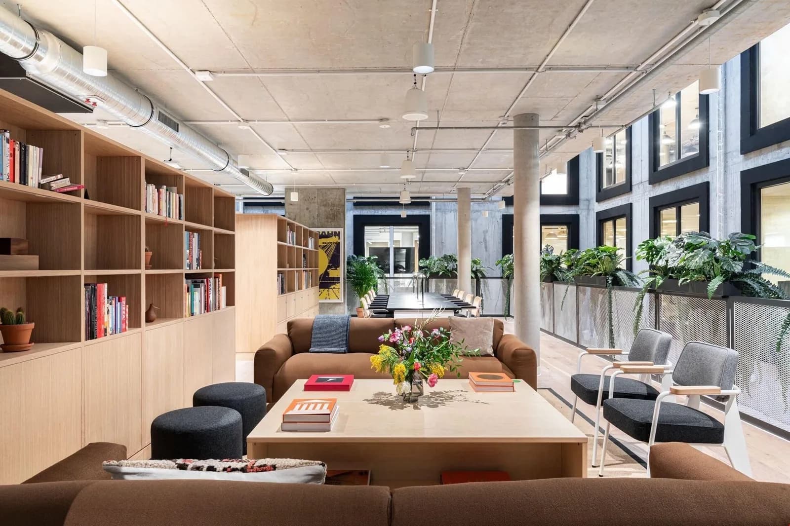 Open-space desk